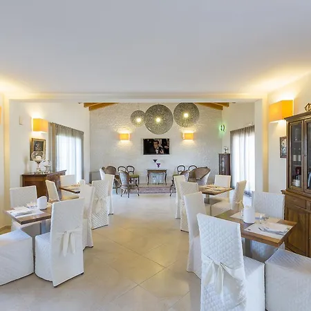 乡村民宿 卡萨莱圣玛丽亚乡间别墅酒店 *